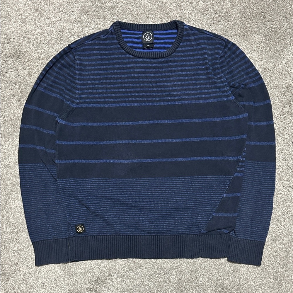 Vintage Volcom Blue Crewneck Sweater